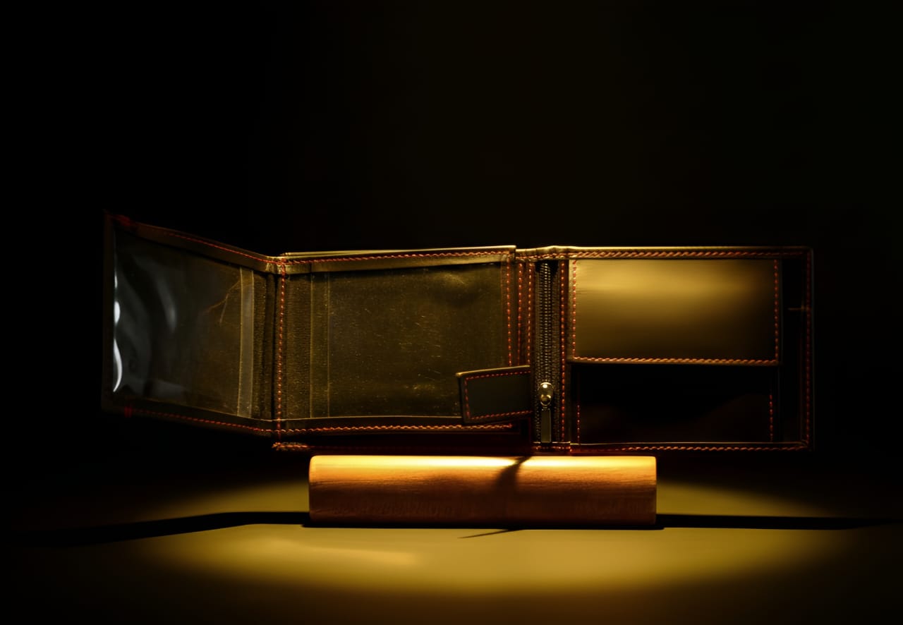 Trustcarries Black Slim Book Style Wallet Open View